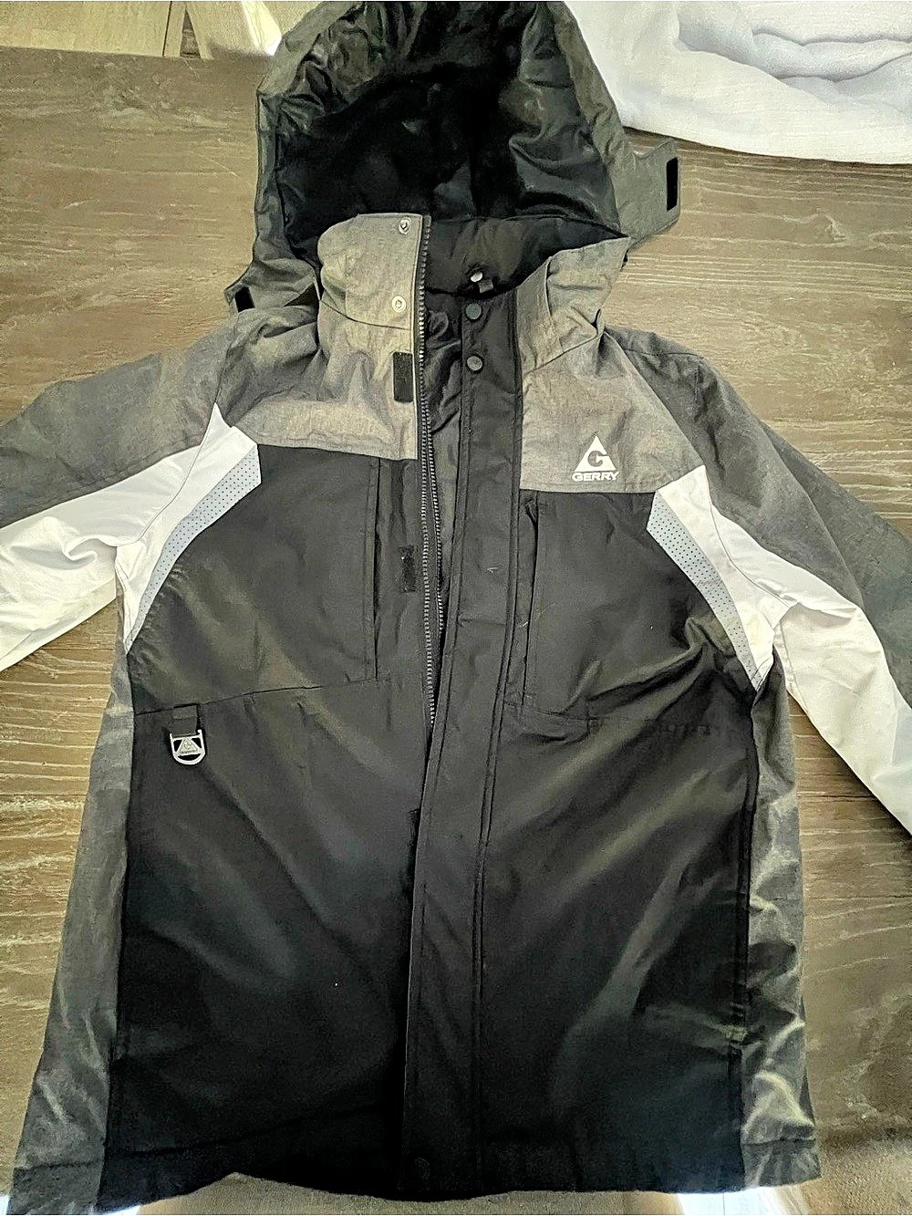 Gerry Boys Color Block Jacket Size Large Like New